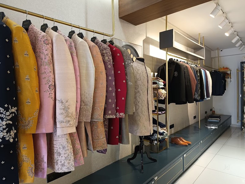 Mudraa Design Studio | Bespoke Indian Menswear | Wedding Suits, Sherwanis & Kurtas photo 4