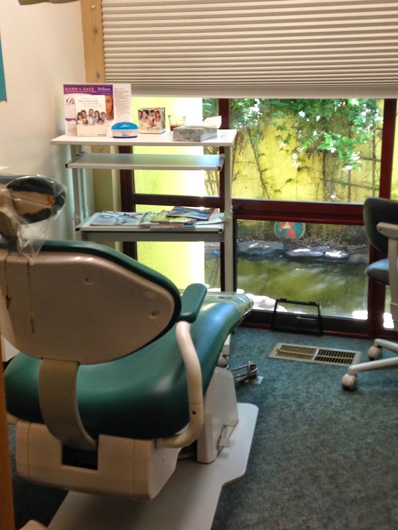 Delta Family Dentistry - Oakley photo 4