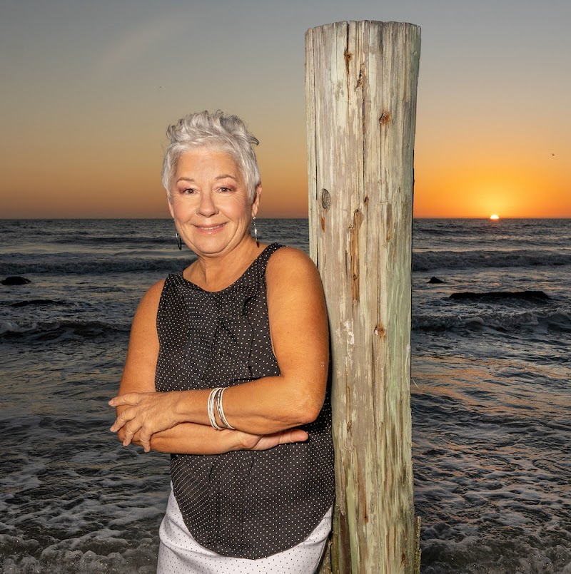 Photo of Rebecca Wellborn, Coastal Properties Group | Forbes Global Properties