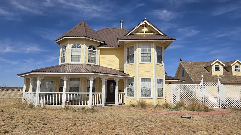 Red Tail Real Estate photo 3