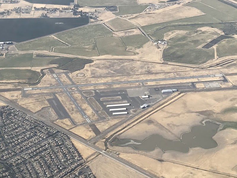 Rio Vista Municipal Airport photo 4