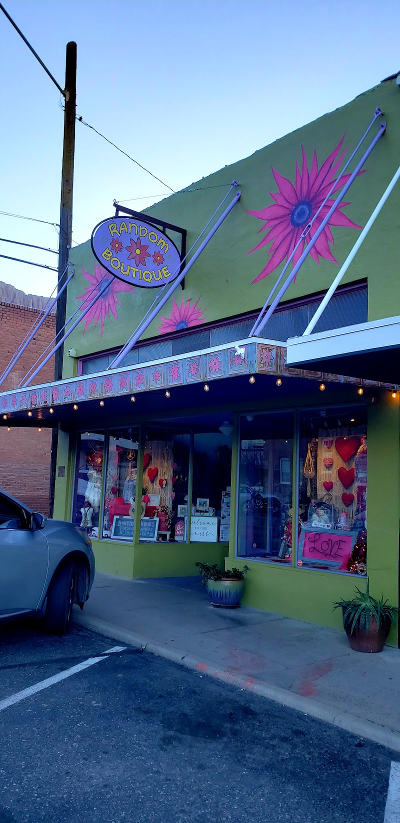 Random Boutique photo 5