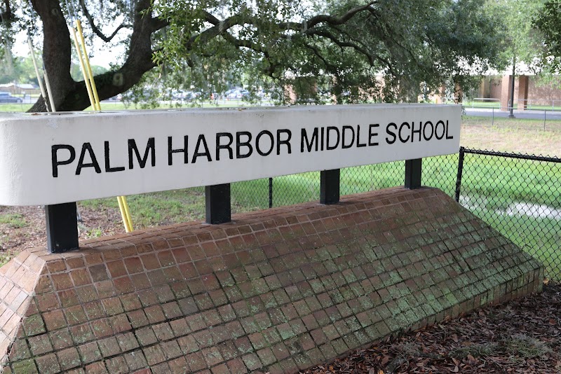 Palm Harbor Middle School photo 3