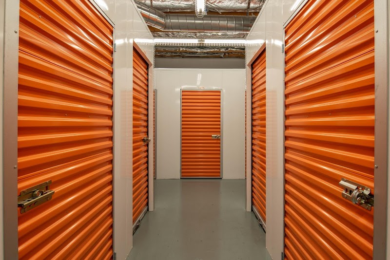 Public Storage photo 2