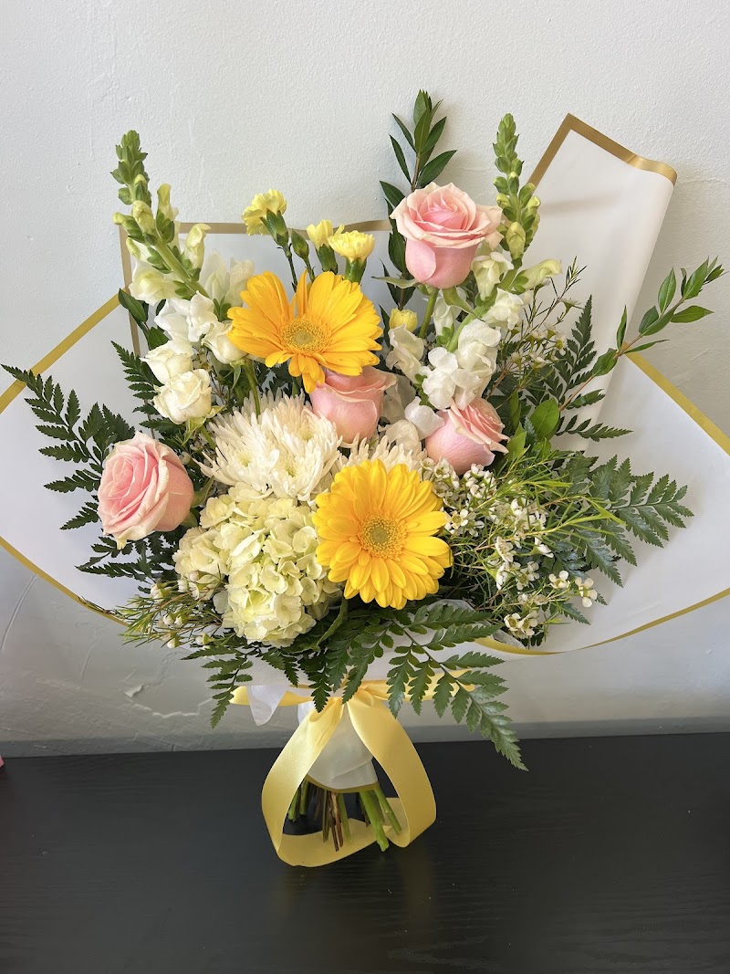 San Bruno Flower Fashions photo 2