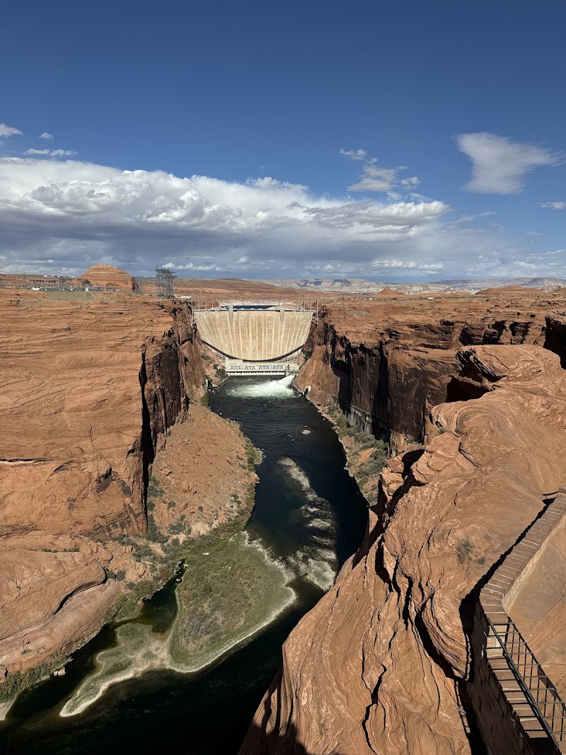 Page Lake Powell Hub photo 3