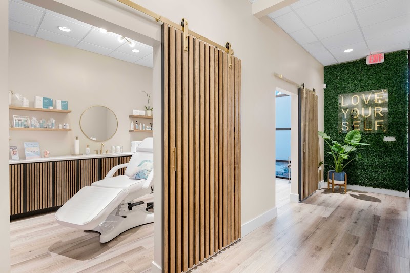Photo of HydrateGlo Medspa and IV Hydration Lounge