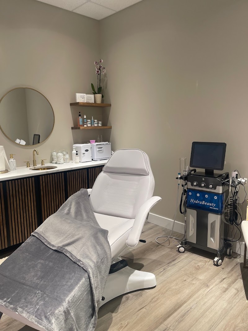 HydrateGlo Medspa and IV Hydration Lounge photo 3