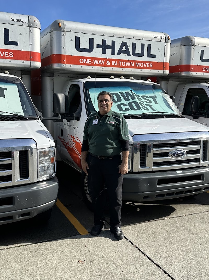 U-Haul Moving & Storage of Vacaville photo 2