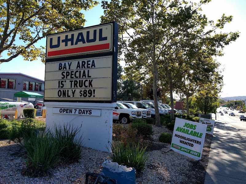 U-Haul Moving & Storage of Vacaville photo 4