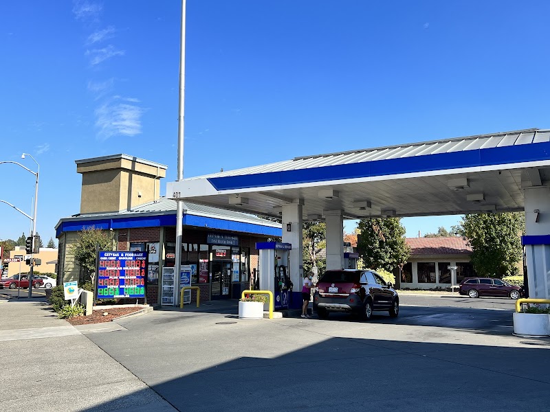 Photo of City Gas & Food Mart