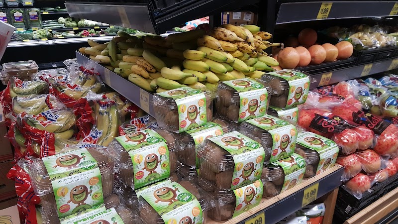 Grocery Outlet photo 3