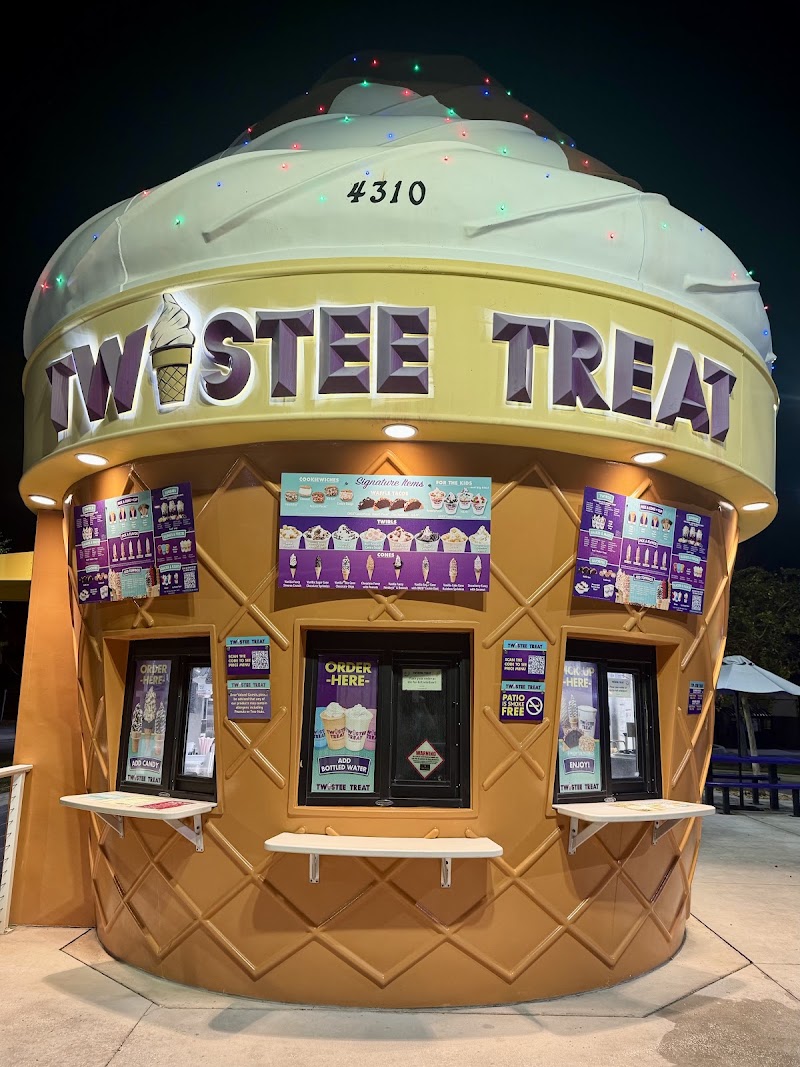 Twistee Treat St. Pete photo 3