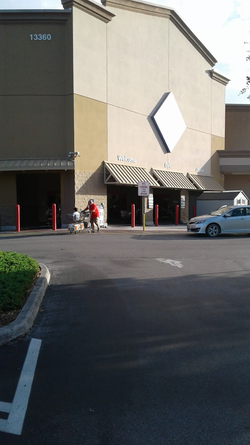 Photo of Mariner Square