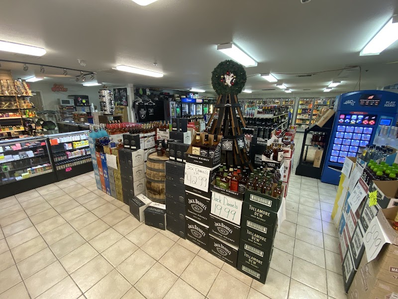 Kings Liquor & Liquers photo 2