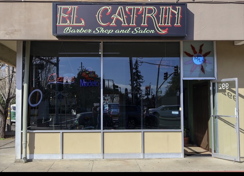 El Catrin Barbershop and Salon photo 3