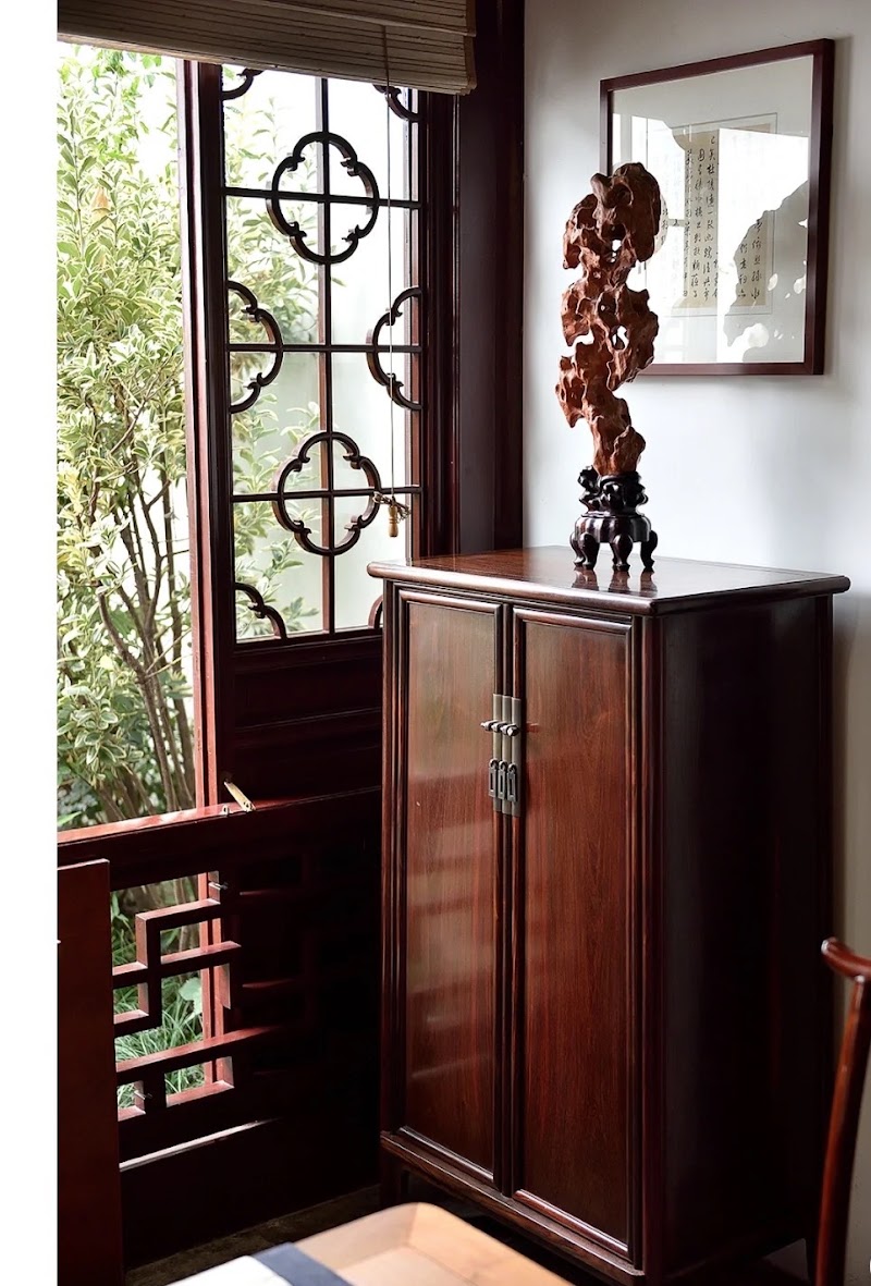 Rosewood Furniture and Art photo 2