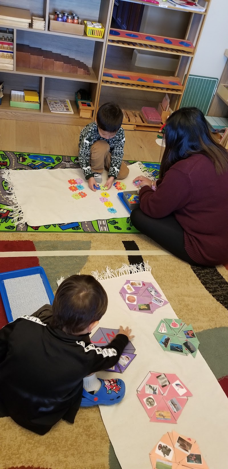 Valley Blossoms Montessori Preschool. LIC# 485408409 photo 2