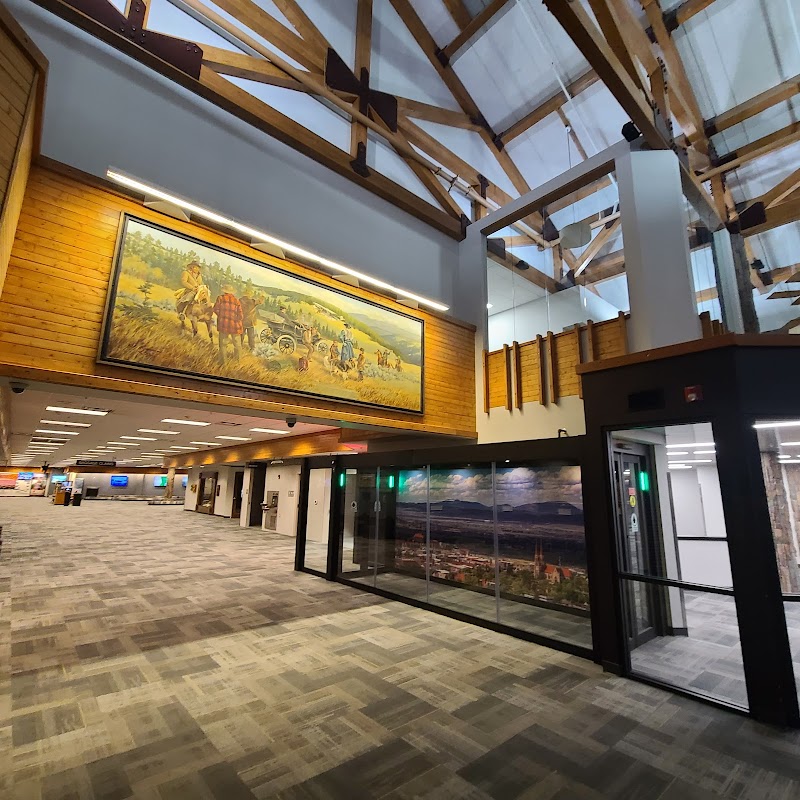 Helena Regional Airport photo 2