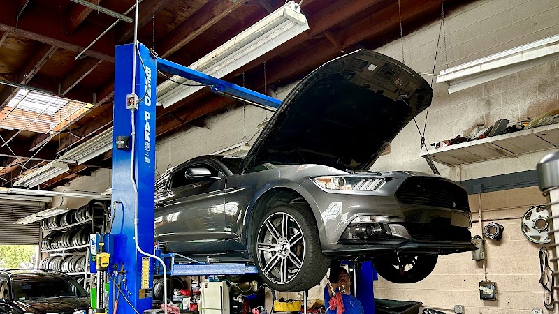 Ortiz Auto Repair photo 3