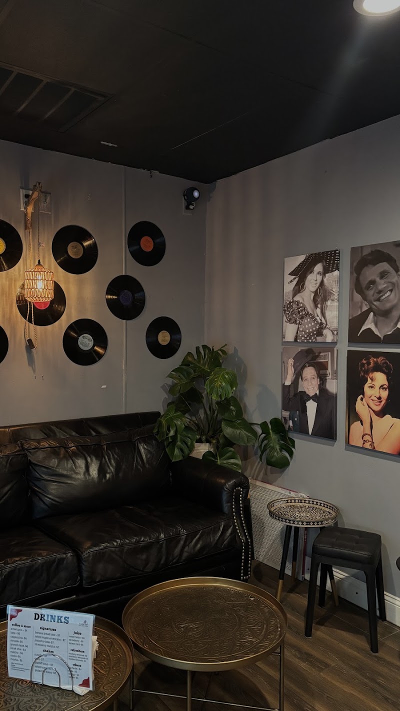 Tarboush Cafe photo 4