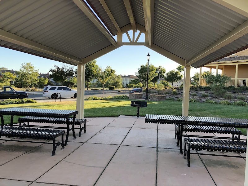 Sierra Park photo 3
