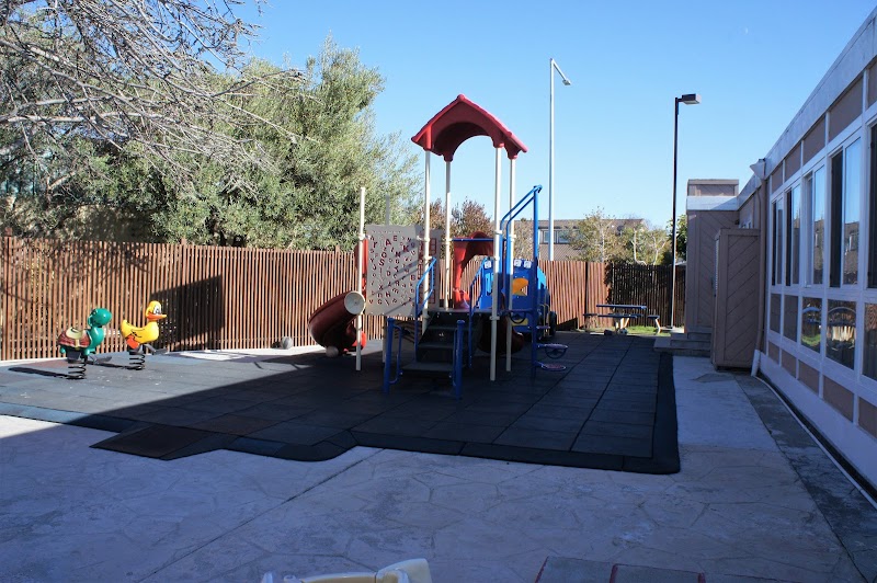 Lakeview Montessori A Quality Preschool & After School Program photo 3