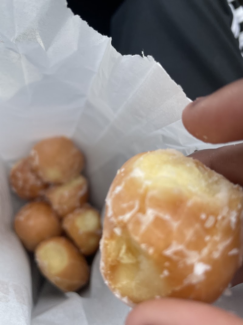 Hometown Donuts photo 4