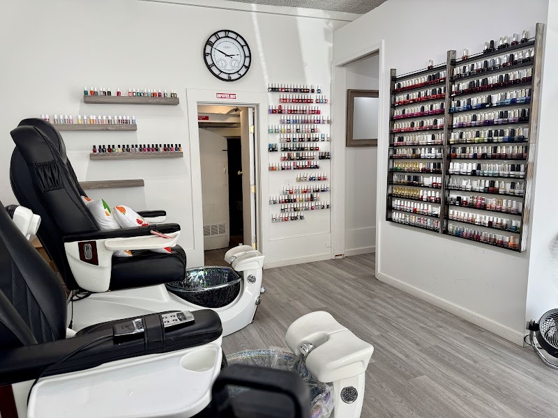 Caledonia Nail Lounge photo 2
