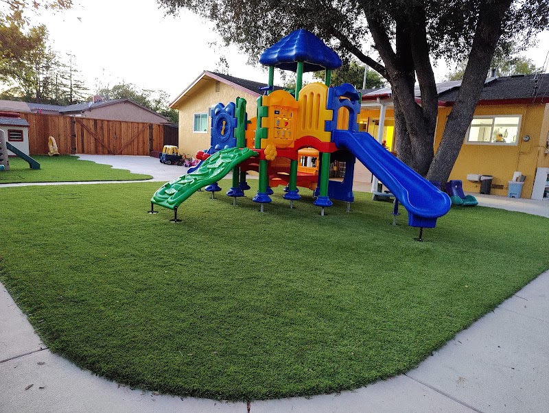 Little Hearts Montessori Preschool at Dublin photo 2