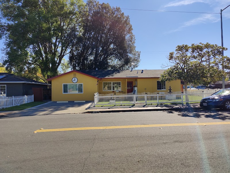 Little Hearts Montessori Preschool at Dublin photo 5