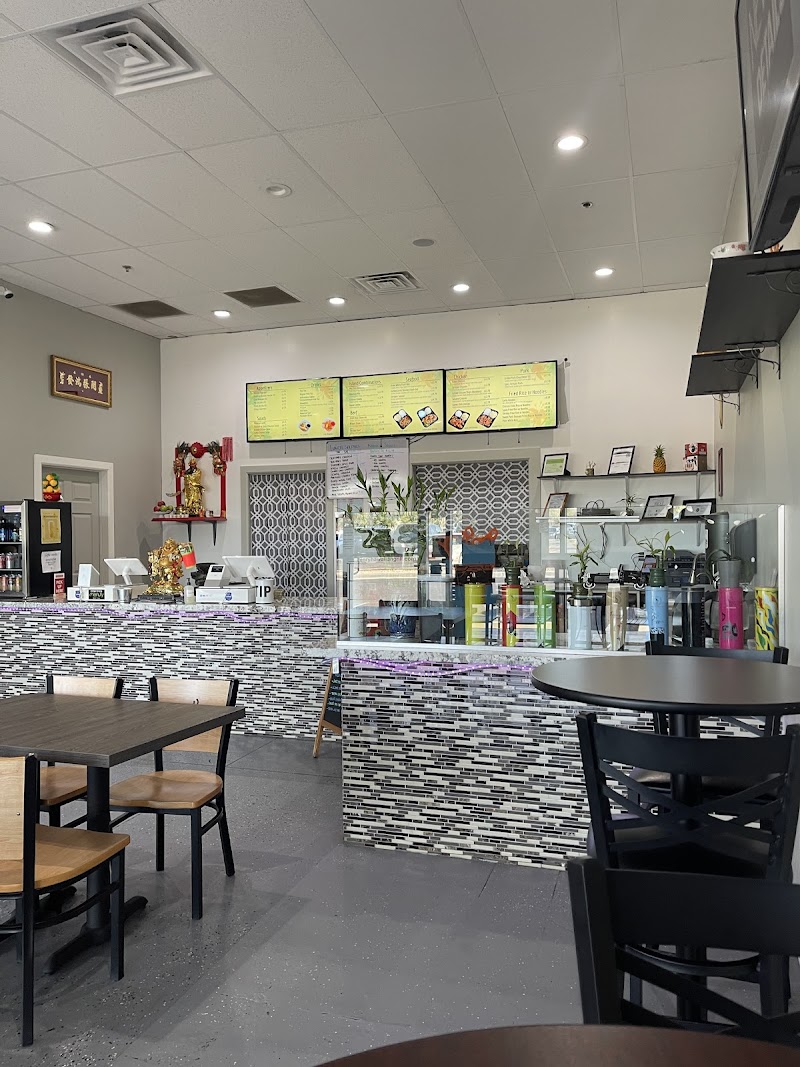 Photo of Henry’s Hawaiian Grill