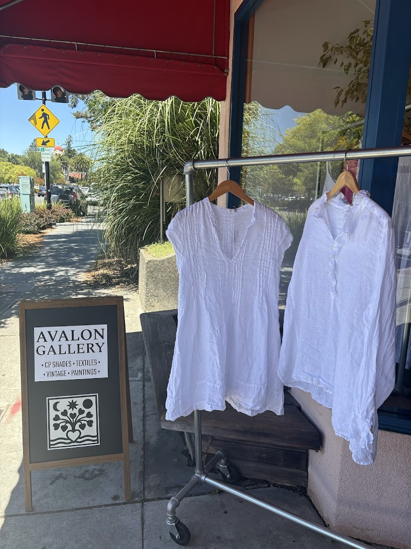 Avalon Gallery photo 2