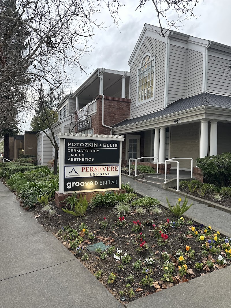 Groove Dental photo 4