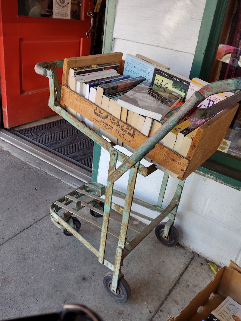 Guerneville Plaza photo 5