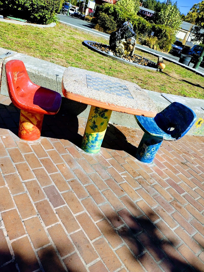 Guerneville Plaza photo 3