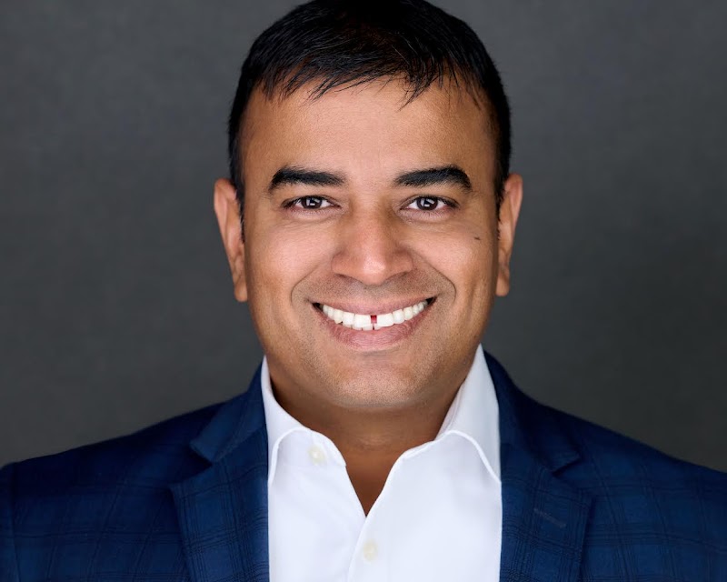 Photo of Dinesh Singh Real Estate