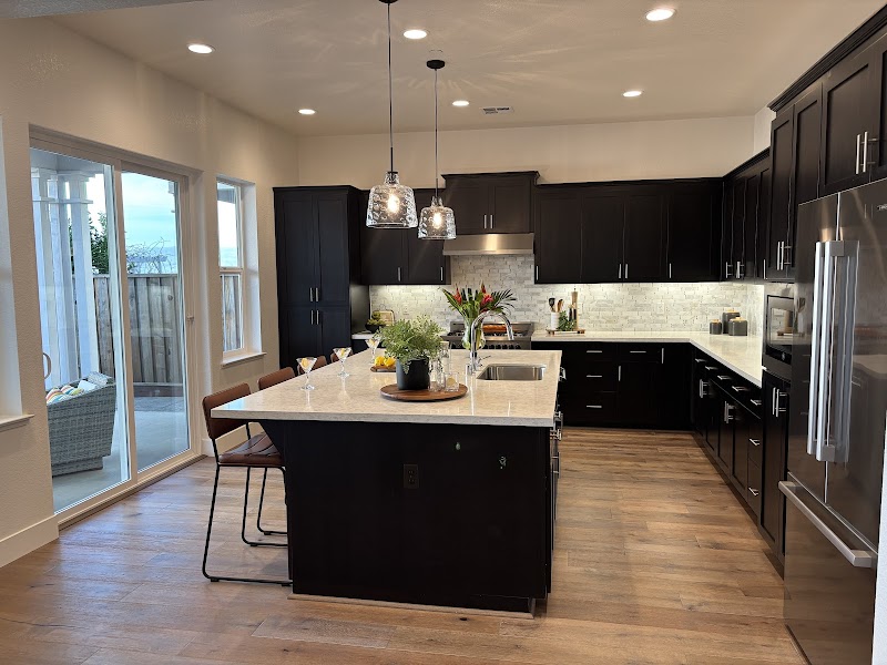 Dinesh Singh Real Estate photo 4