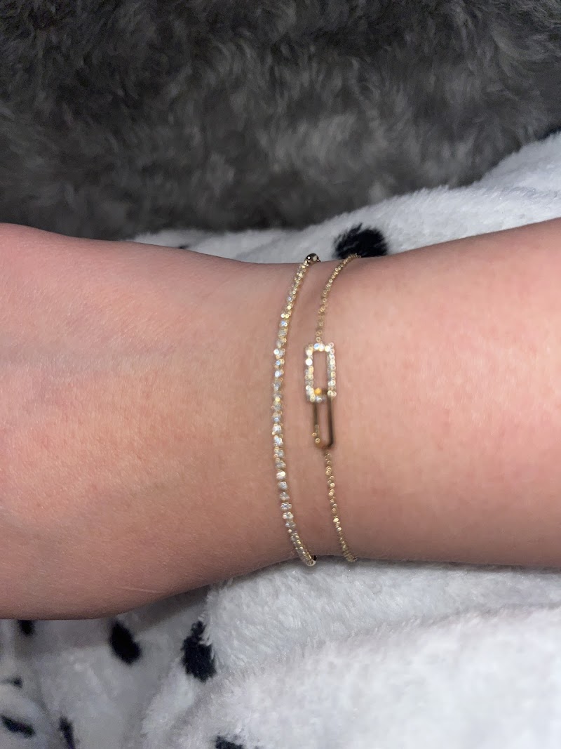 Photo of Sue & Sam Jewelry Co