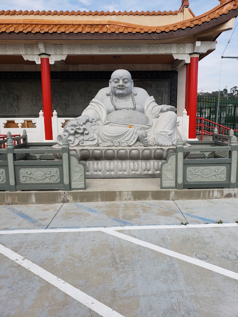 Ming Ya Buddhist Association photo 2