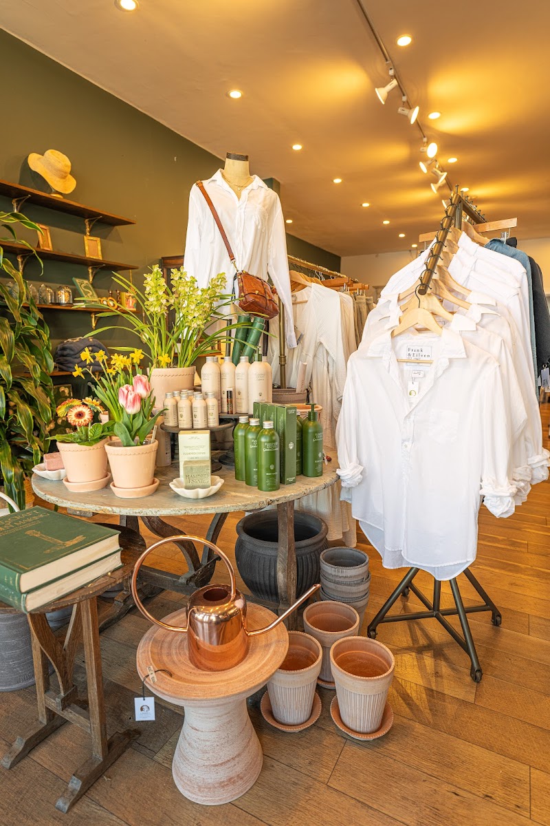 Juno's Little Mercantile photo 4