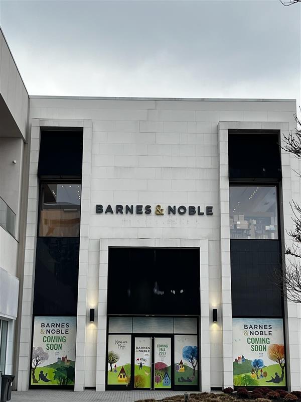 Photo of Barnes & Noble