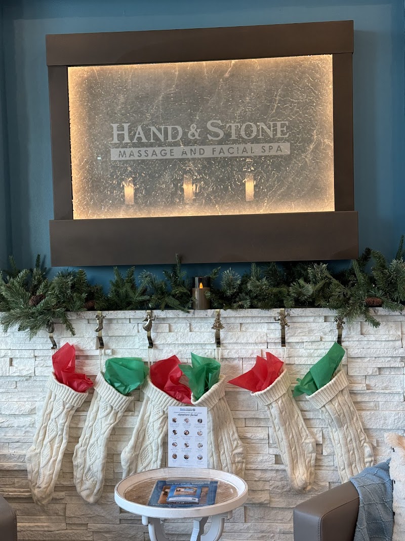 Hand & Stone Massage and Facial Spa photo 4