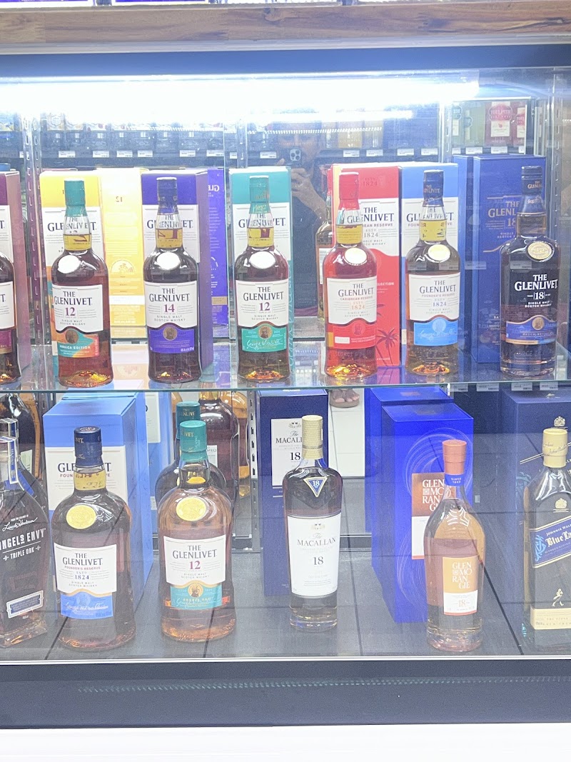 BALM LIQUOR and WINE (Cheers7) Now Open photo 3