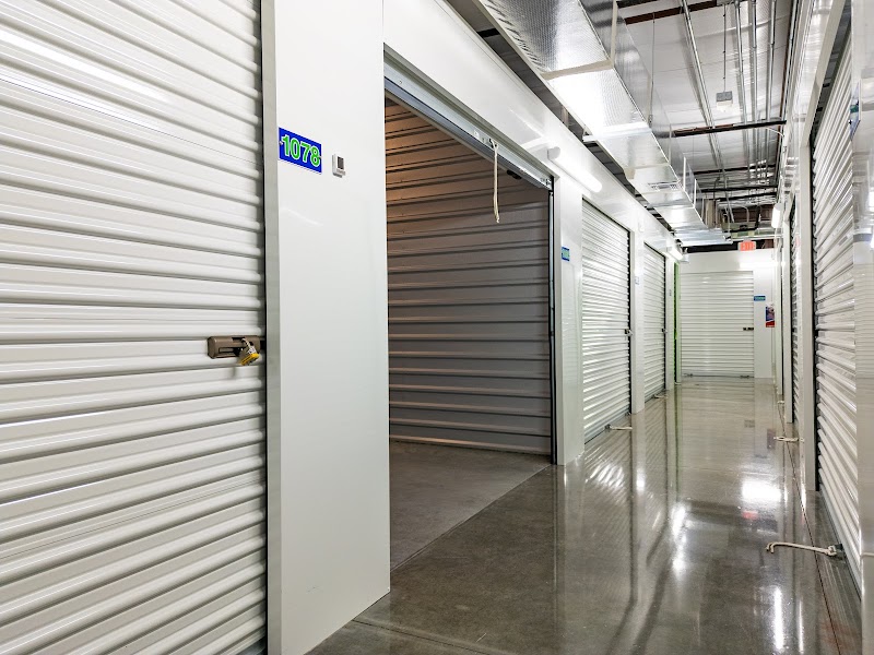 StoreRight Self Storage photo 2