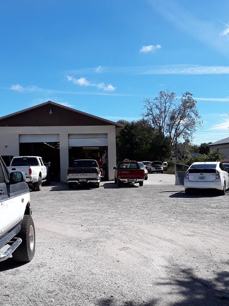 Photo of Revennaugh's Service Center