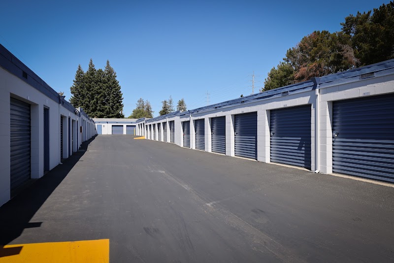 IN Self Storage - Cupertino photo 5