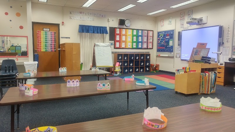 Safety Harbor Elementary School photo 2