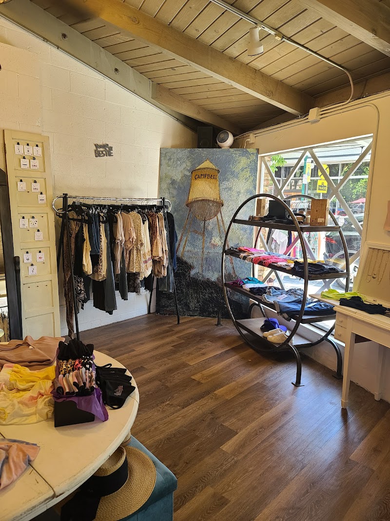 Besties Boutique photo 3