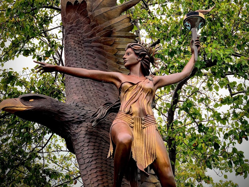 Cheemah, Mother Of The Spirit-Fire (statue) photo 3
